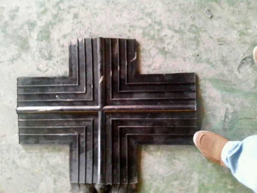 十字接頭橡膠止水帶